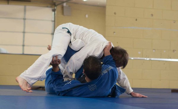 Quelles sont les meilleures techniques de récupération pour les pratiquants de Jiu-Jitsu Brésilien?
